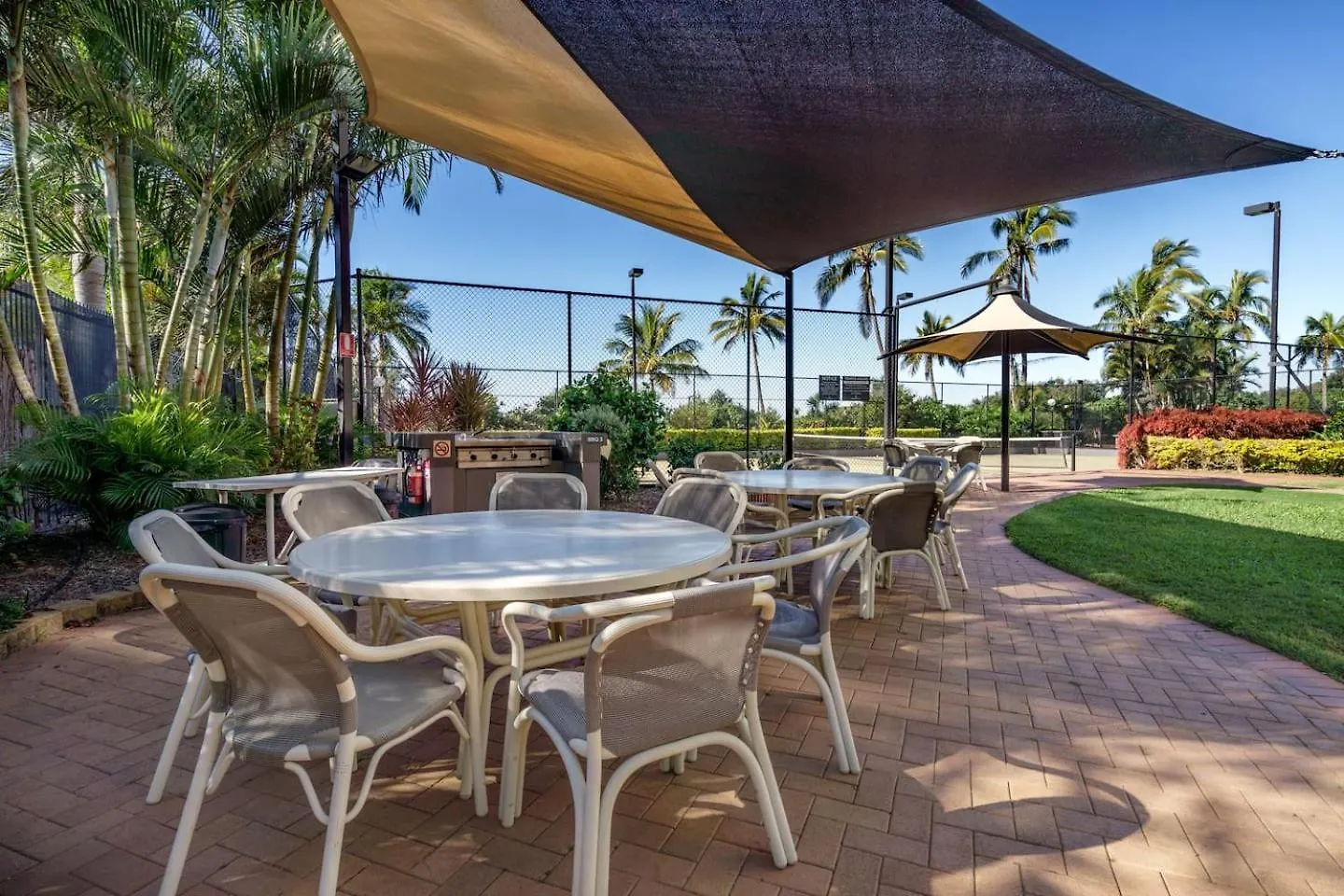 Apartment Pastel Drift - Beachfront Haven By Dining & Parks Gold Coast